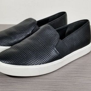 Vince Blair 5 Slip-On Sneaker, Black Leather, Womens Size 8 US / 39